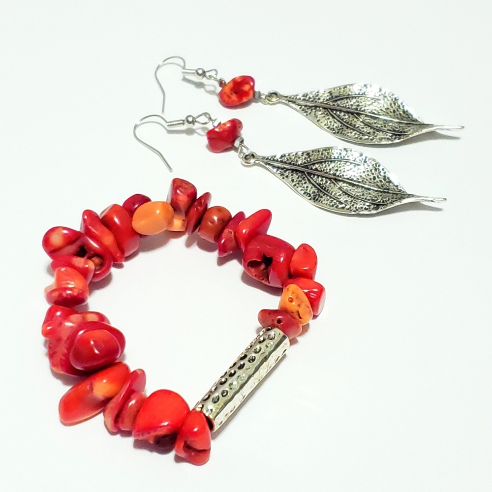 ❤ Handcrafted Beautiful Earrings and bracelet set